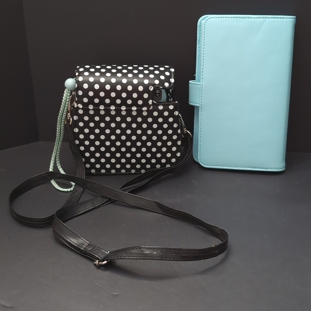 Fuji Film Instax Mini 9 Blue Instant Film Camera. - Picture 4 of 15
